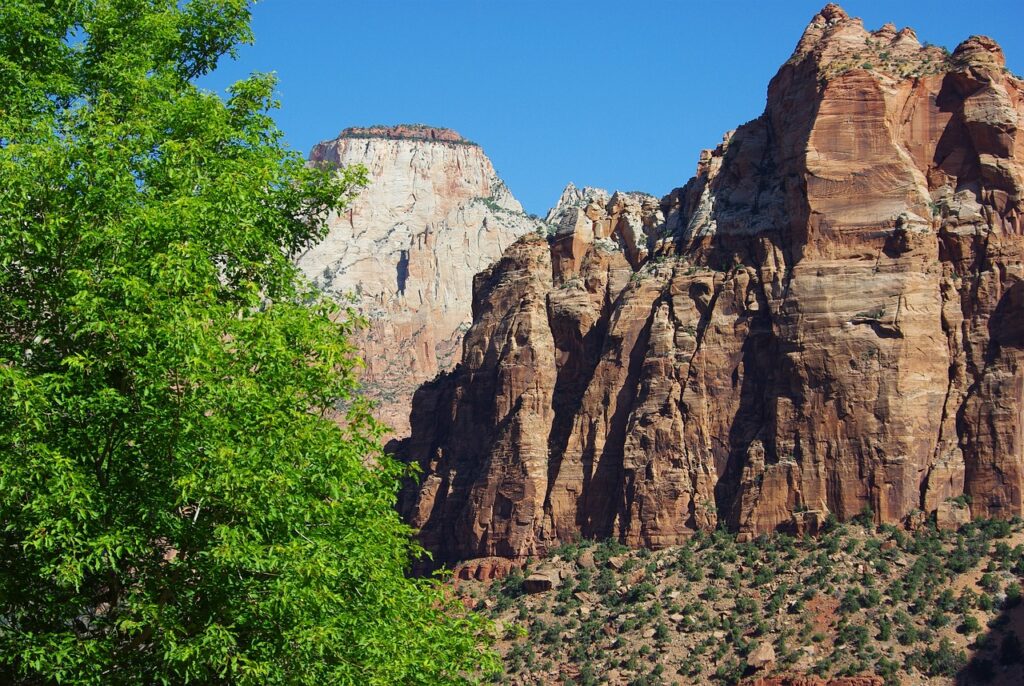 zion, utah, blue sky-5216863.jpg